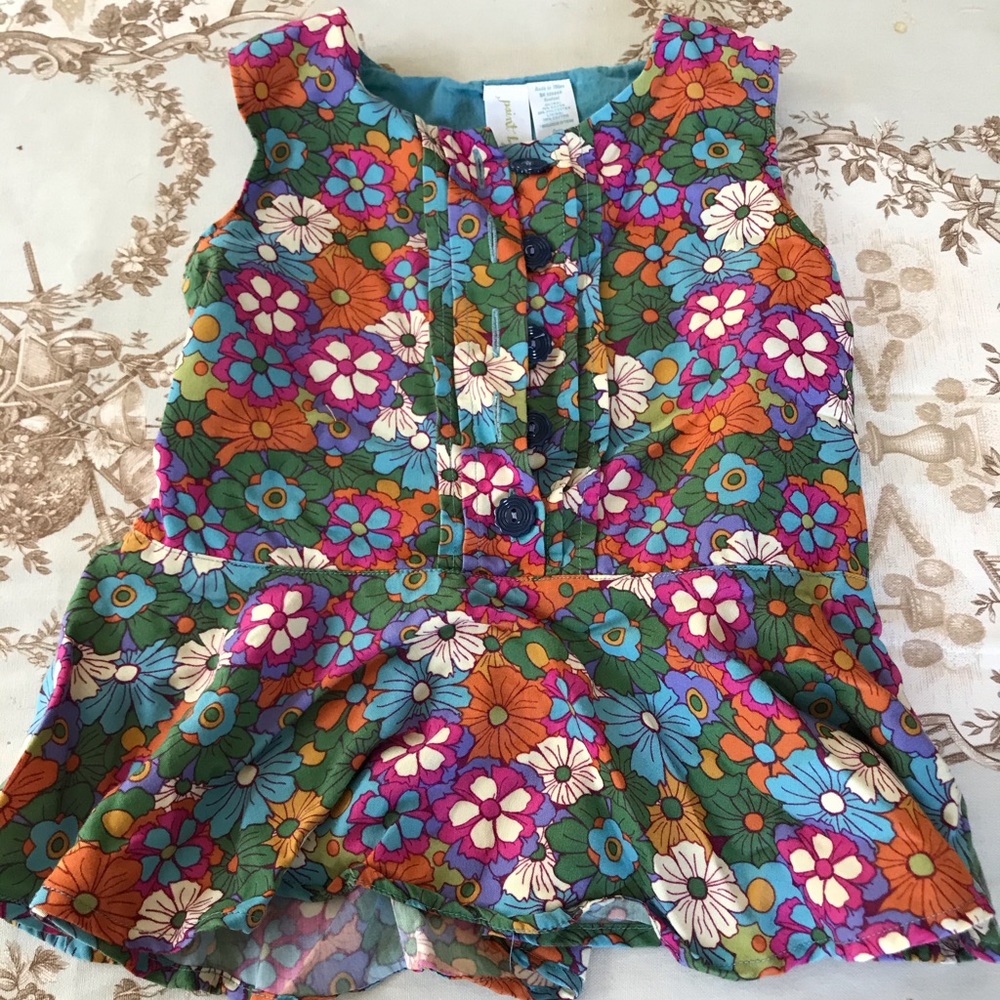 Paint by Numbers floral top